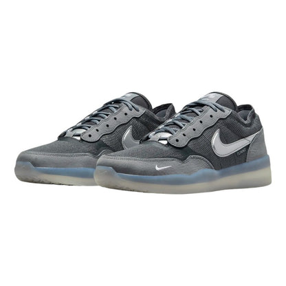 Nike SB PS8 - Cool Grey/Metallic Silver