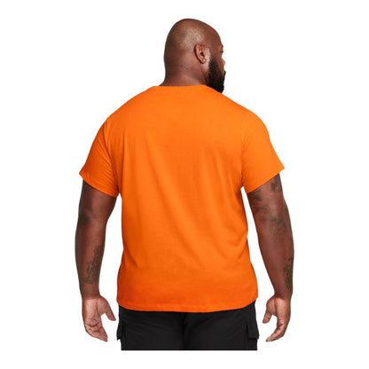 Nike Sportswear Club Tee - Safety Orange